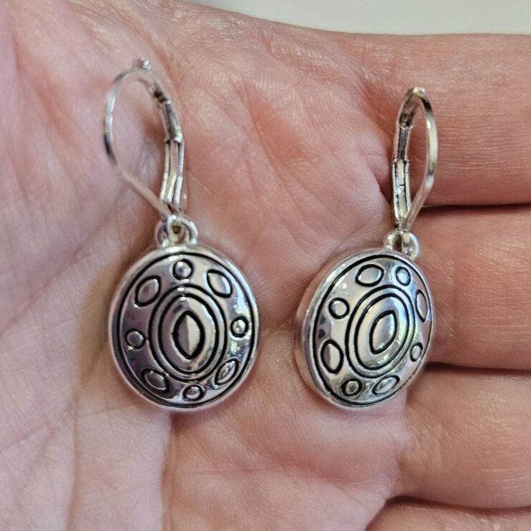 Sale Napier Silver Tone Dangling Earrings 27$